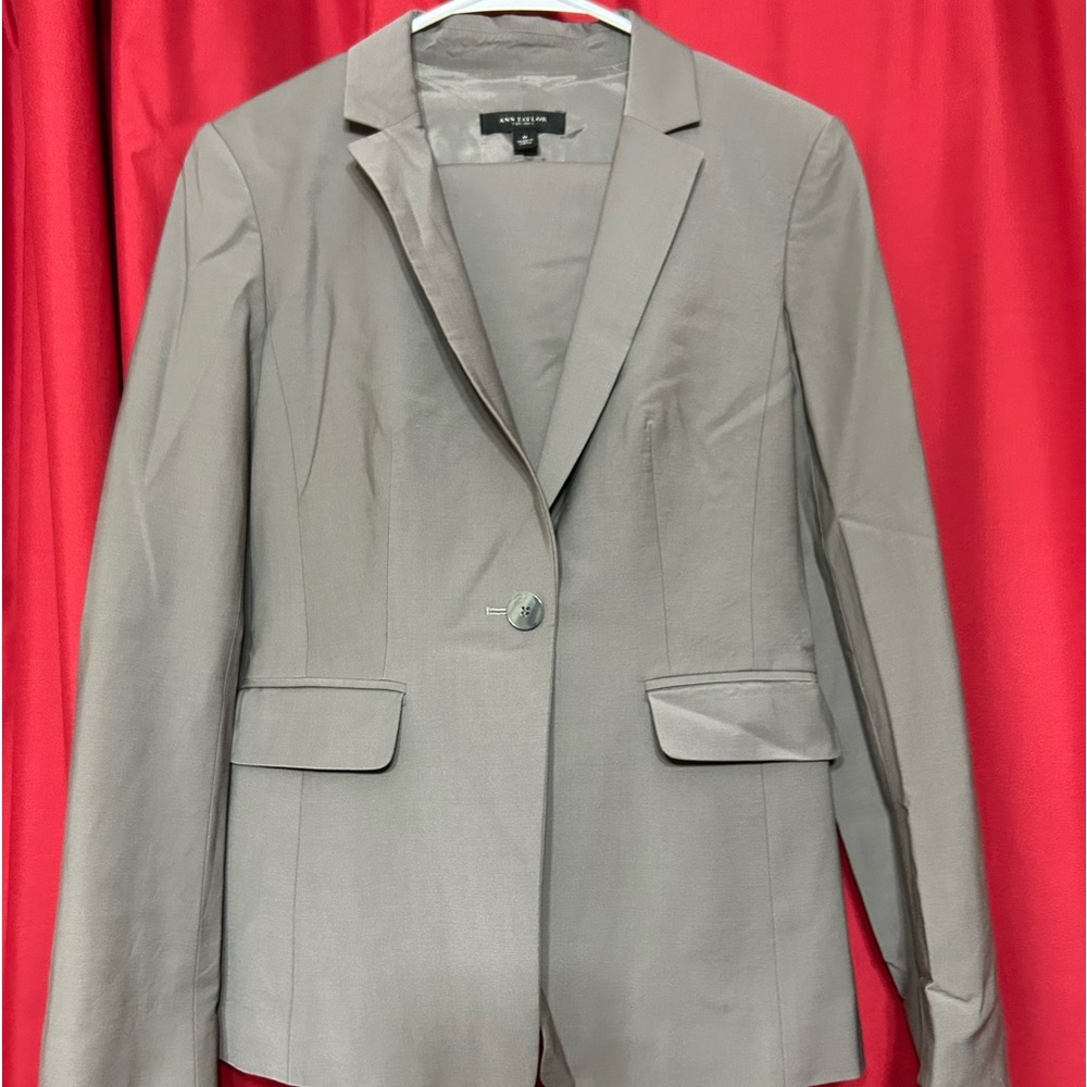 Ann Taylor blazer and skirt set